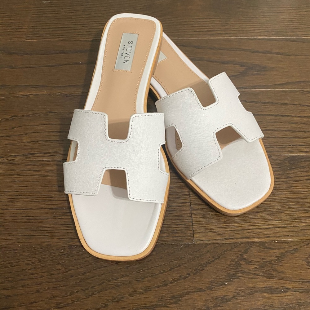 Steve Madden Flats